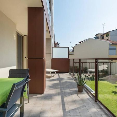 Easylife - Modern And Spacious Apt In Fiera City Life ミラノ エクステリア 写真