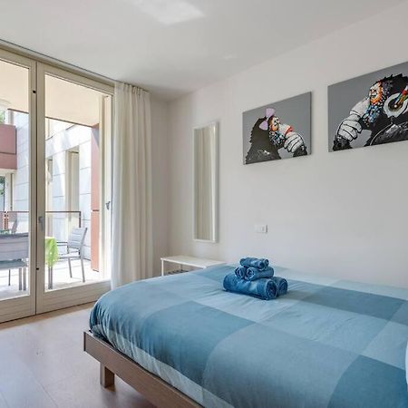 Easylife - Modern And Spacious Apt In Fiera City Life ミラノ エクステリア 写真