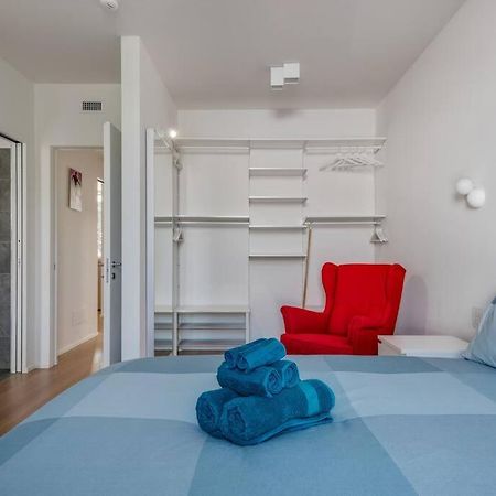 Easylife - Modern And Spacious Apt In Fiera City Life ミラノ エクステリア 写真