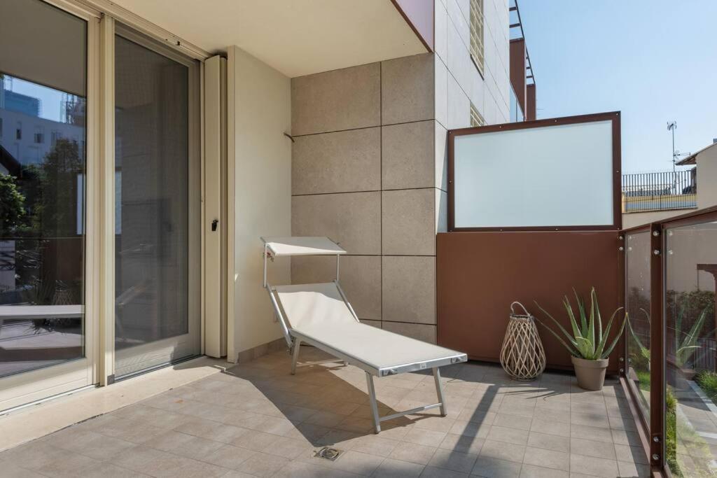 Easylife - Modern And Spacious Apt In Fiera City Life ミラノ エクステリア 写真