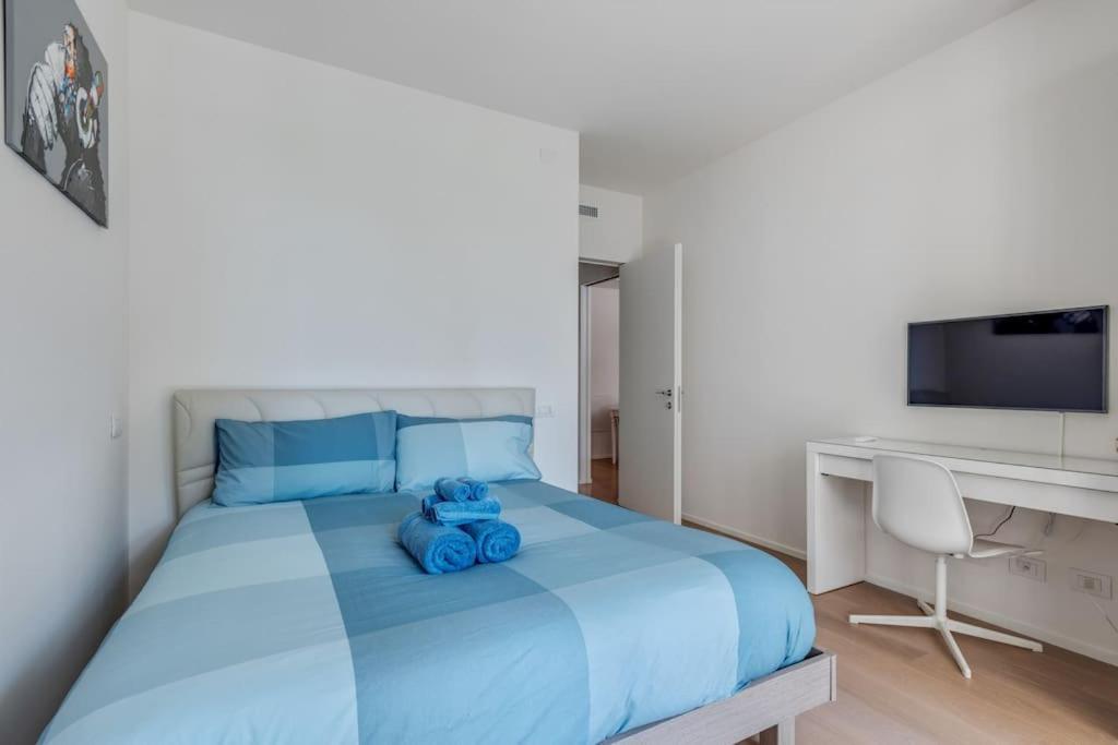 Easylife - Modern And Spacious Apt In Fiera City Life ミラノ エクステリア 写真
